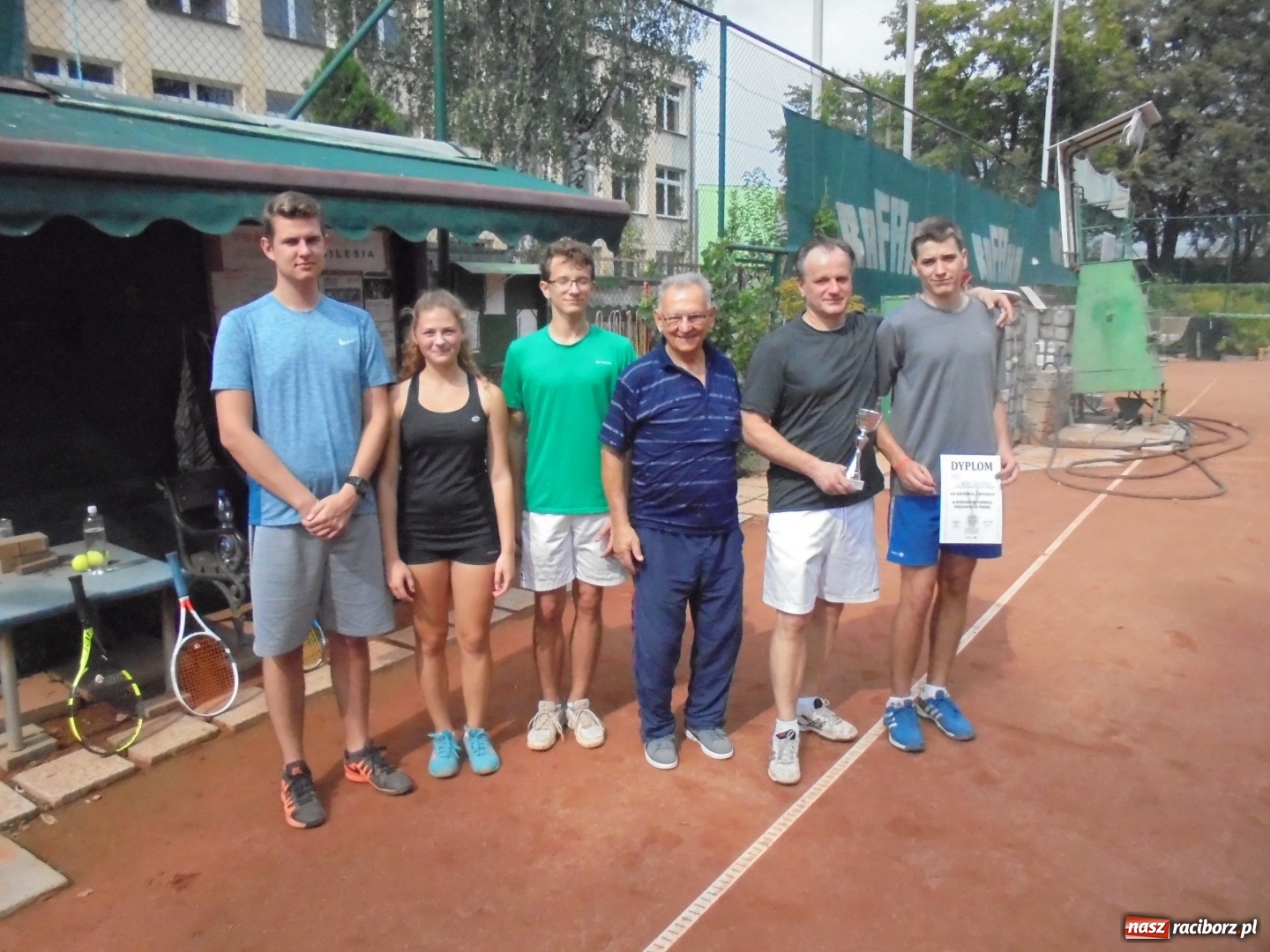 Zdjęcie w galerii na portalu naszraciborz.pl: Tenisowy turniej w deblu i mikście za nami wiadomości z regionu