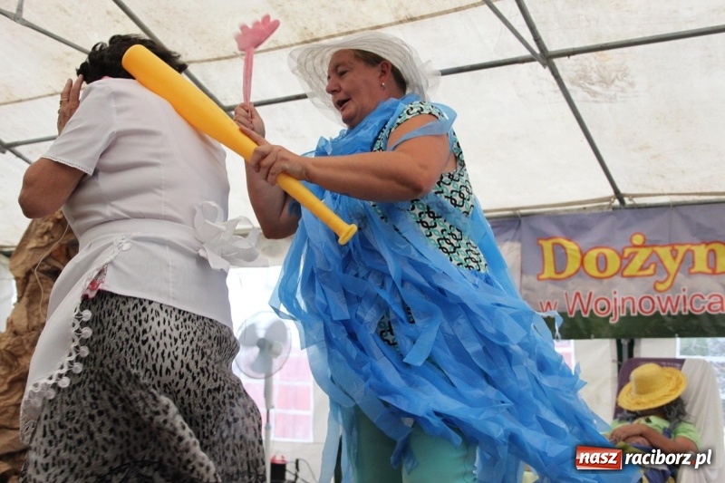 Zdjęcie w galerii na portalu naszraciborz.pl: Ulewa nie przeszkodziła w zabawie dożynkowej w Wojnowicach  wiadomości z regionu
