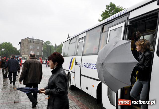 Zdjęcie w galerii na portalu naszraciborz.pl: Ratownicy odjechali z nagrodami wiadomości z regionu