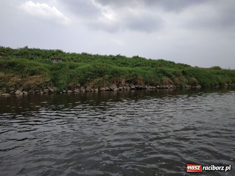 Zdjęcie w galerii na portalu naszraciborz.pl: Ratownicy raciborskiego H2Ostróg na szkoleniu kajakarskim wiadomości z regionu