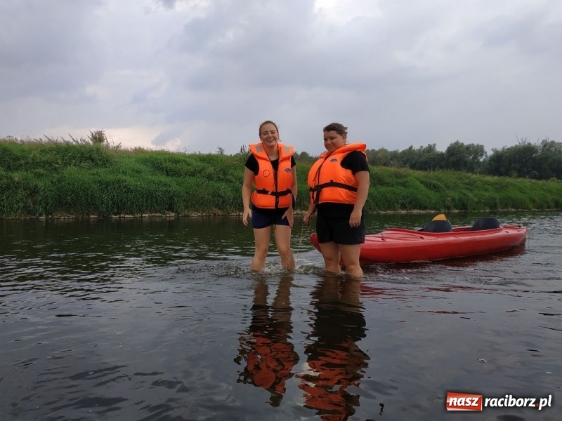 Zdjęcie w galerii na portalu naszraciborz.pl: Ratownicy raciborskiego H2Ostróg na szkoleniu kajakarskim wiadomości z regionu