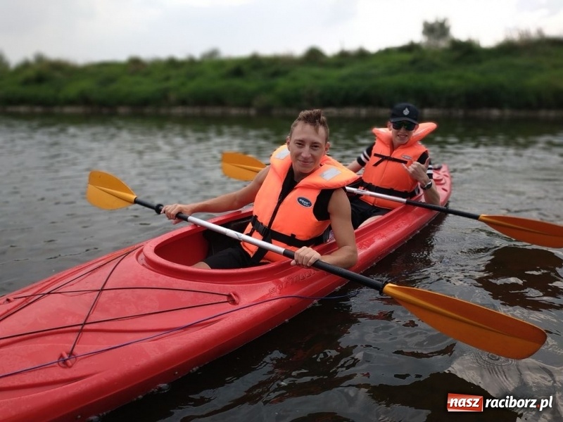 Zdjęcie w galerii na portalu naszraciborz.pl: Ratownicy raciborskiego H2Ostróg na szkoleniu kajakarskim wiadomości z regionu