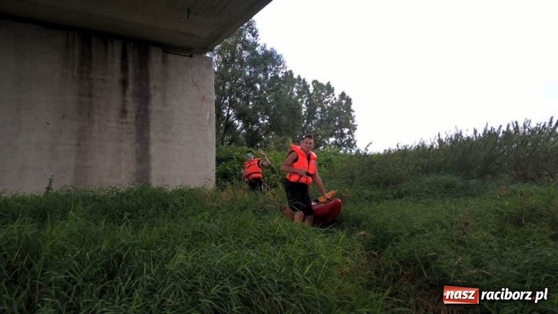 Zdjęcie w galerii na portalu naszraciborz.pl: Ratownicy raciborskiego H2Ostróg na szkoleniu kajakarskim wiadomości z regionu