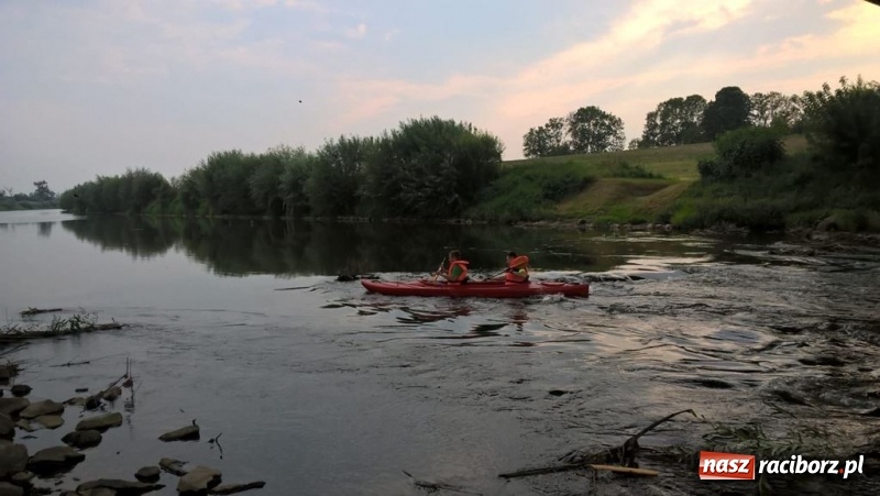 Zdjęcie w galerii na portalu naszraciborz.pl: Ratownicy raciborskiego H2Ostróg na szkoleniu kajakarskim wiadomości z regionu