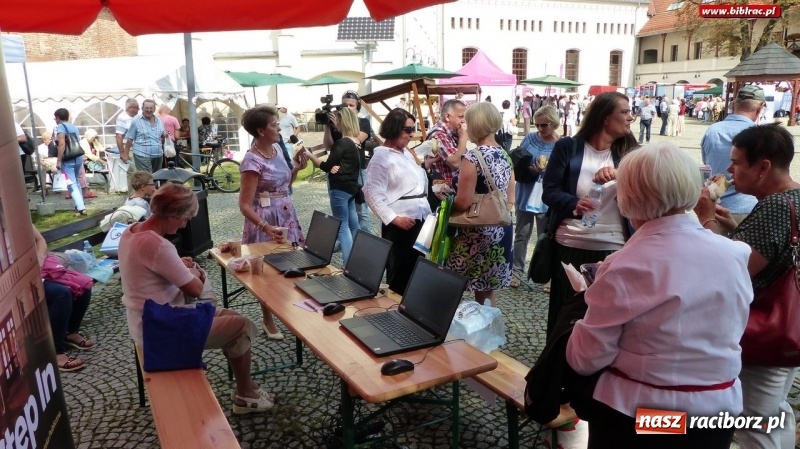 Zdjęcie w galerii na portalu naszraciborz.pl: Śląskie Senioralia z raciborską biblioteką wiadomości z regionu