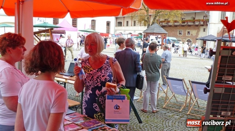 Zdjęcie w galerii na portalu naszraciborz.pl: Śląskie Senioralia z raciborską biblioteką wiadomości z regionu