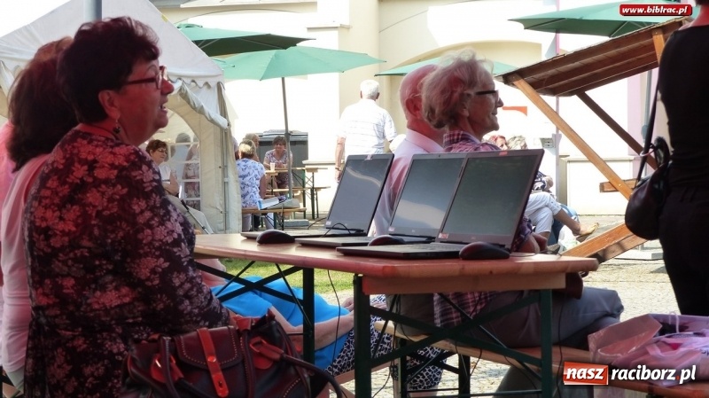 Zdjęcie w galerii na portalu naszraciborz.pl: Śląskie Senioralia z raciborską biblioteką wiadomości z regionu