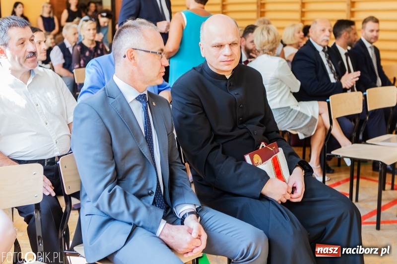 Zdjęcie w galerii na portalu naszraciborz.pl: Miejska inauguracja roku szkolnego w SP 13 wiadomości z regionu