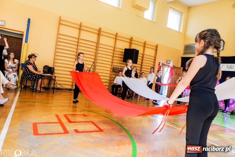 Zdjęcie w galerii na portalu naszraciborz.pl: Miejska inauguracja roku szkolnego w SP 13 wiadomości z regionu