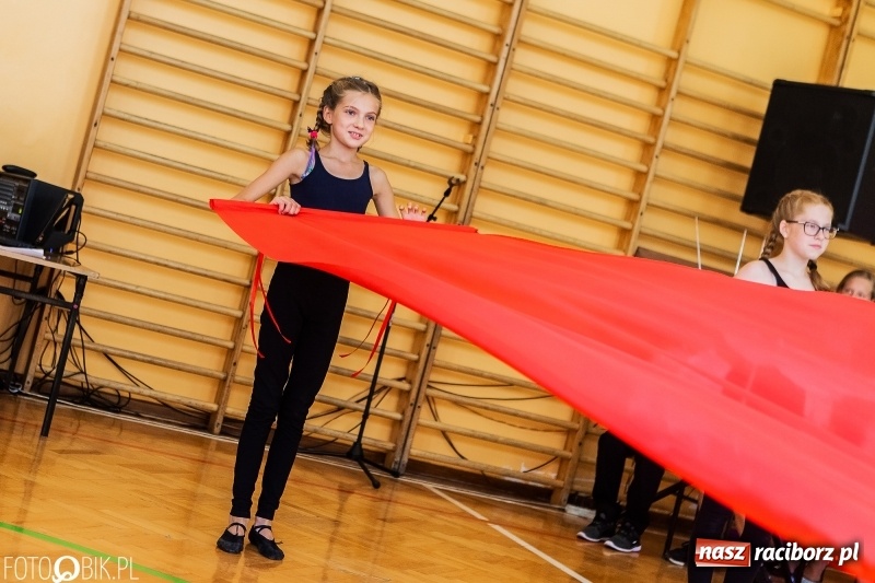 Zdjęcie w galerii na portalu naszraciborz.pl: Miejska inauguracja roku szkolnego w SP 13 wiadomości z regionu