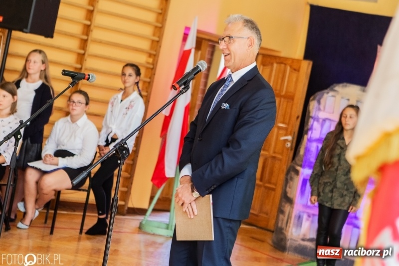 Zdjęcie w galerii na portalu naszraciborz.pl: Miejska inauguracja roku szkolnego w SP 13 wiadomości z regionu