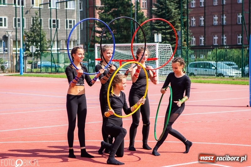 Zdjęcie w galerii na portalu naszraciborz.pl: Miejska inauguracja roku szkolnego w SP 13 wiadomości z regionu