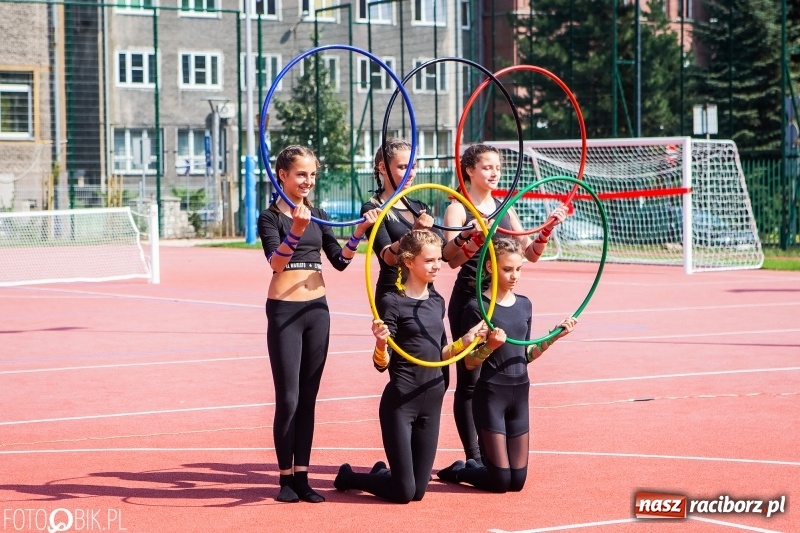 Zdjęcie w galerii na portalu naszraciborz.pl: Miejska inauguracja roku szkolnego w SP 13 wiadomości z regionu