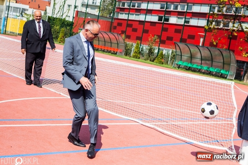 Zdjęcie w galerii na portalu naszraciborz.pl: Miejska inauguracja roku szkolnego w SP 13 wiadomości z regionu
