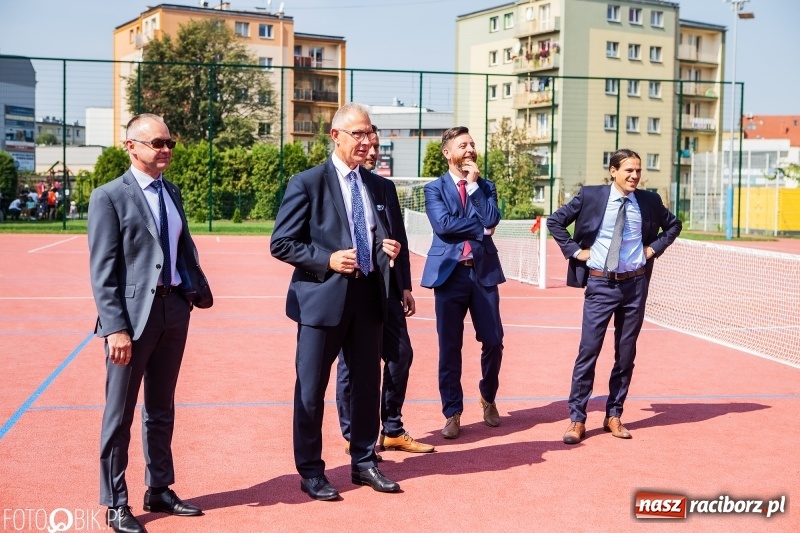 Zdjęcie w galerii na portalu naszraciborz.pl: Miejska inauguracja roku szkolnego w SP 13 wiadomości z regionu