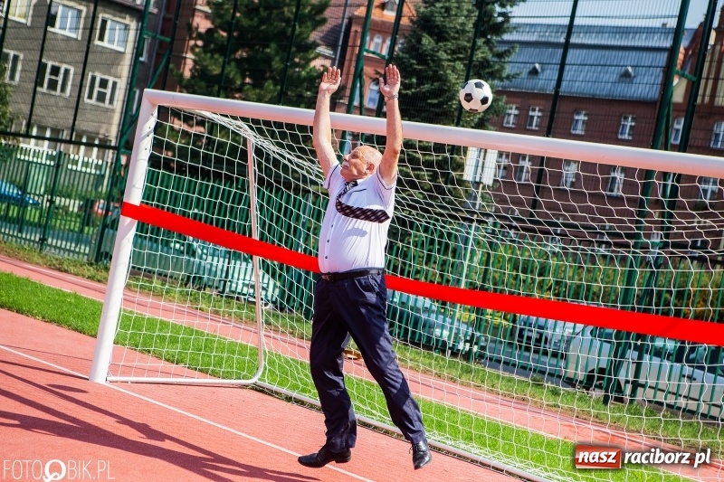 Zdjęcie w galerii na portalu naszraciborz.pl: Miejska inauguracja roku szkolnego w SP 13 wiadomości z regionu