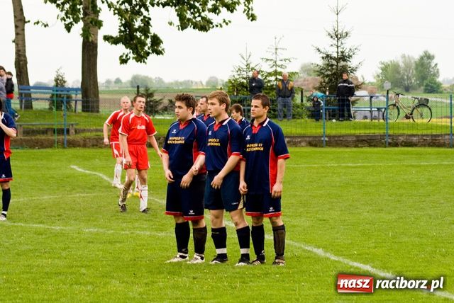 Zdjęcie w galerii na portalu naszraciborz.pl: Wicelider pogrążył outsidera wiadomości z regionu