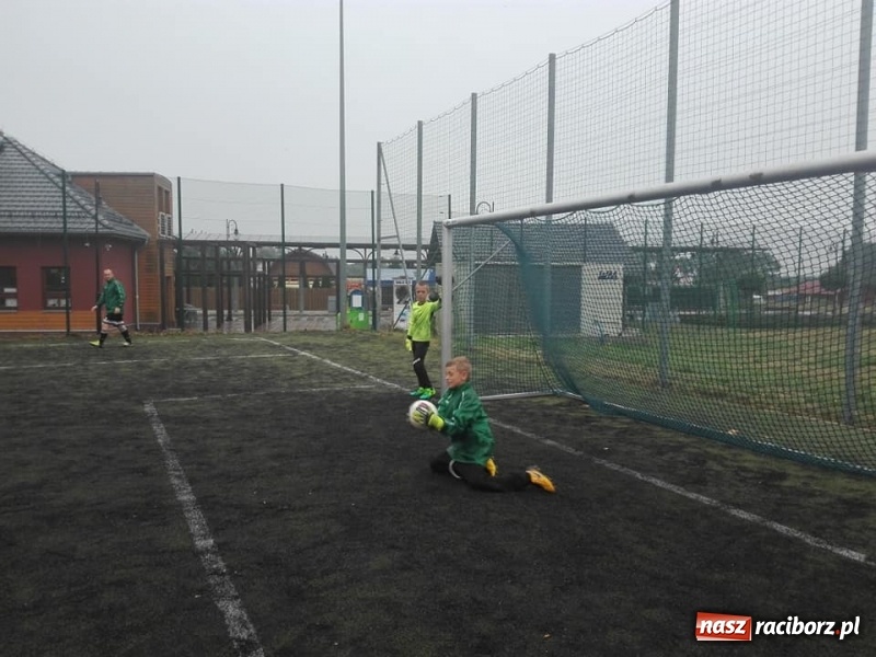 Zdjęcie w galerii na portalu naszraciborz.pl: Młodzi piłkarze LKS Tworków na zgrupowaniu w Rewalu wiadomości z regionu