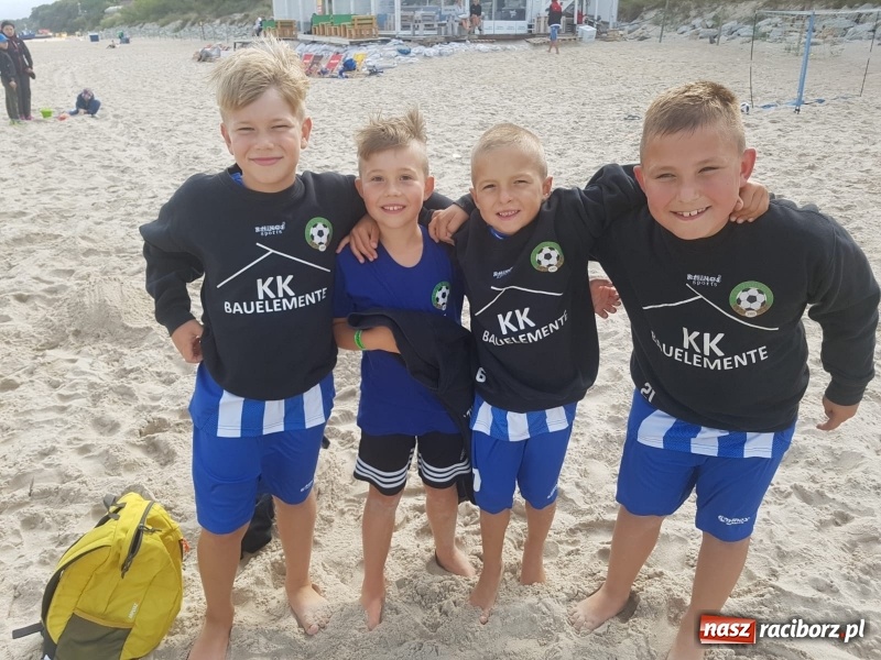 Zdjęcie w galerii na portalu naszraciborz.pl: Młodzi piłkarze LKS Tworków na zgrupowaniu w Rewalu wiadomości z regionu