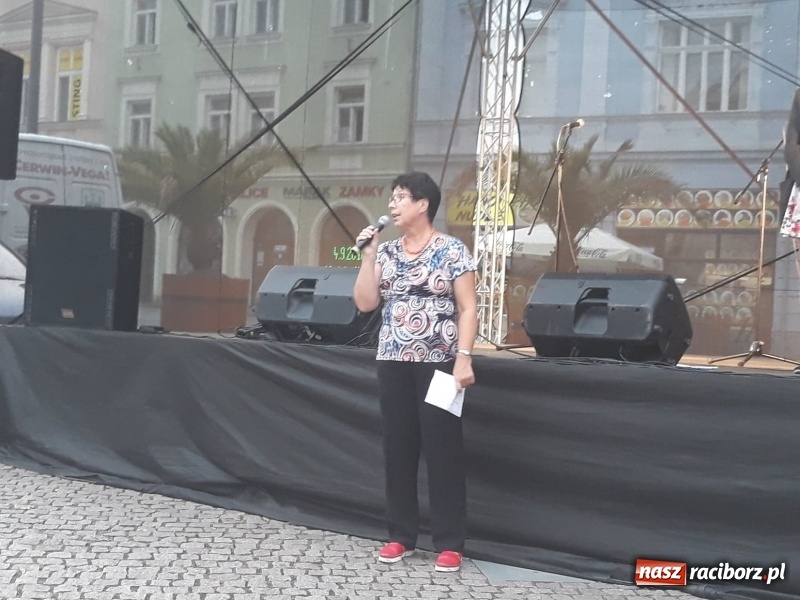 Zdjęcie w galerii na portalu naszraciborz.pl: Raciborski Miraż koncertował w Opawie wiadomości z regionu