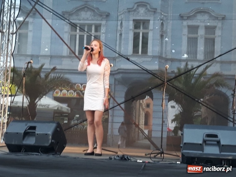 Zdjęcie w galerii na portalu naszraciborz.pl: Raciborski Miraż koncertował w Opawie wiadomości z regionu