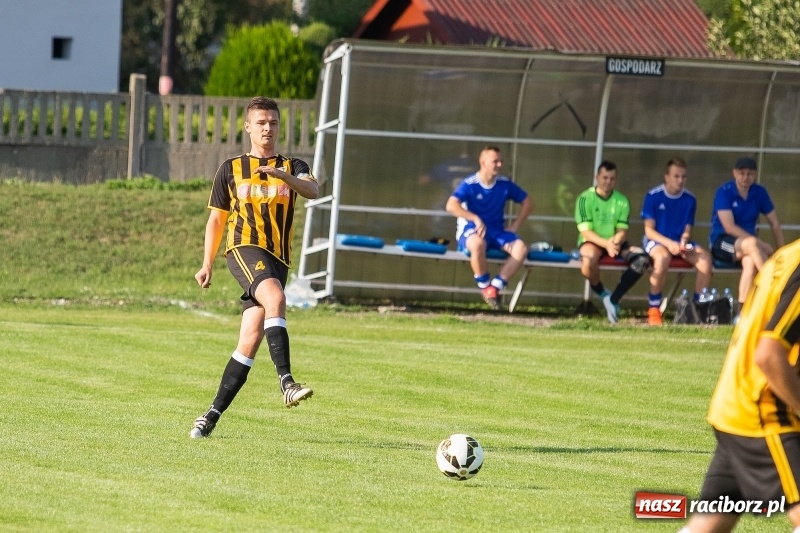 Zdjęcie w galerii na portalu naszraciborz.pl: Nieudana pogoń Studziennej. Lubomia gra dalej wiadomości z regionu