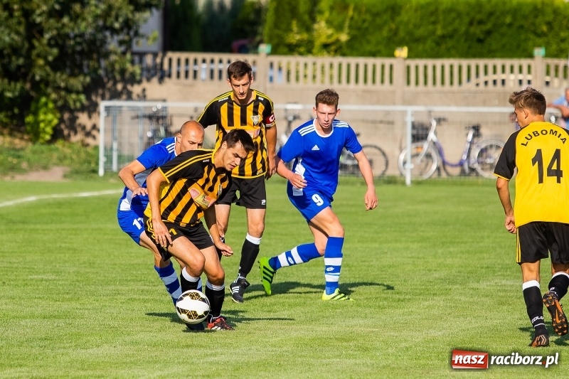 Zdjęcie w galerii na portalu naszraciborz.pl: Nieudana pogoń Studziennej. Lubomia gra dalej wiadomości z regionu