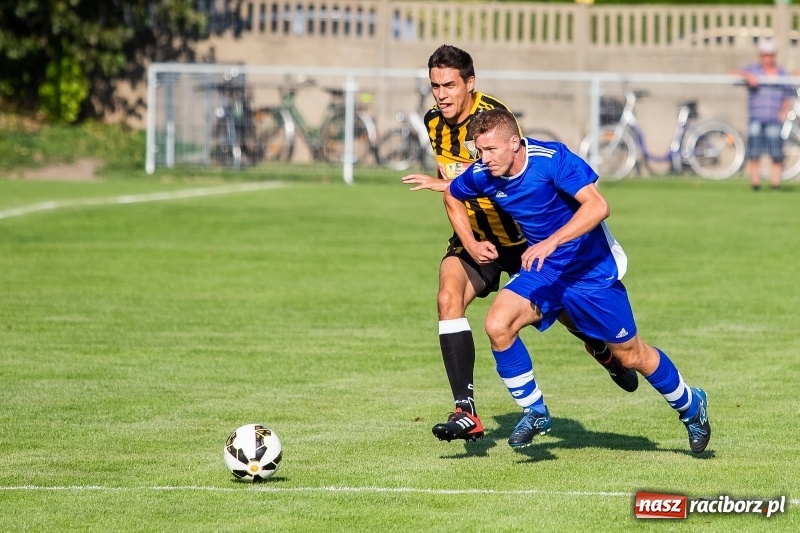 Zdjęcie w galerii na portalu naszraciborz.pl: Nieudana pogoń Studziennej. Lubomia gra dalej wiadomości z regionu