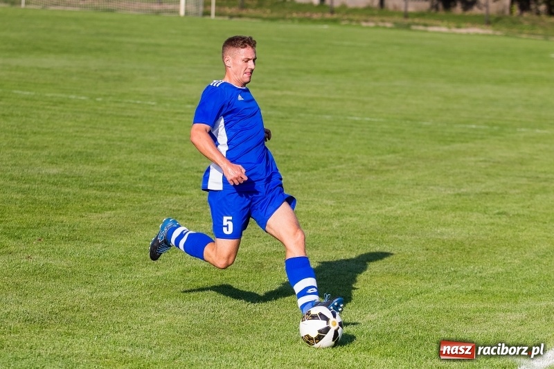Zdjęcie w galerii na portalu naszraciborz.pl: Nieudana pogoń Studziennej. Lubomia gra dalej wiadomości z regionu