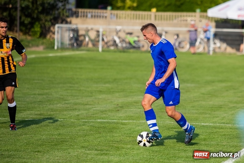 Zdjęcie w galerii na portalu naszraciborz.pl: Nieudana pogoń Studziennej. Lubomia gra dalej wiadomości z regionu