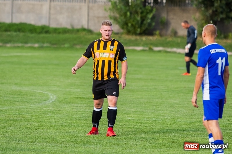Zdjęcie w galerii na portalu naszraciborz.pl: Nieudana pogoń Studziennej. Lubomia gra dalej wiadomości z regionu