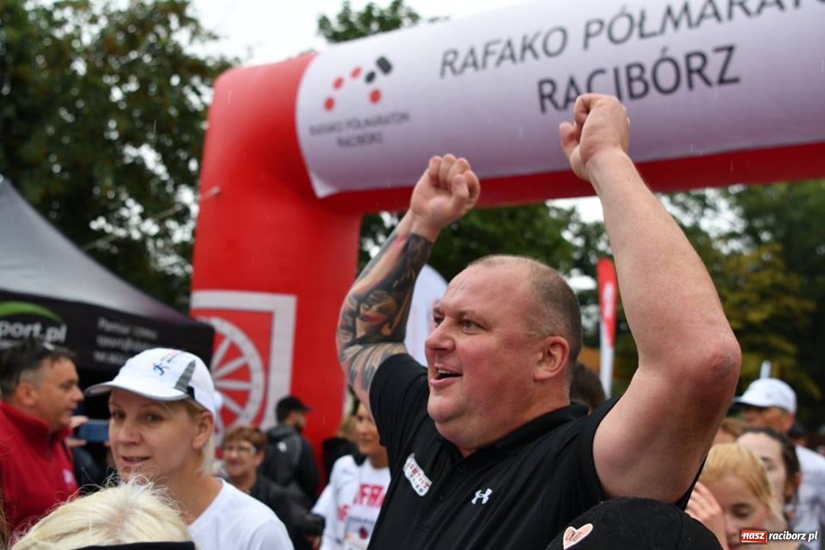 Zdjęcie w galerii na portalu naszraciborz.pl: Biegacze zebrali ponad 18 tysięcy złotych dla Natalki Kwiatkowskiej wiadomości z regionu