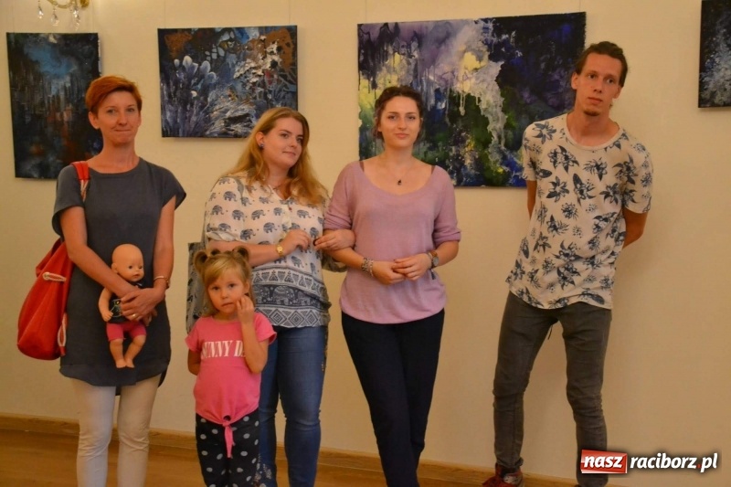 Zdjęcie w galerii na portalu naszraciborz.pl: 13 - wernisaż wystawy Martyny Rejner  wiadomości z regionu