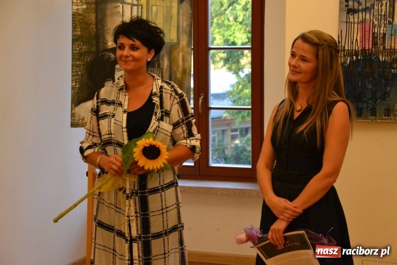 Zdjęcie w galerii na portalu naszraciborz.pl: 13 - wernisaż wystawy Martyny Rejner  wiadomości z regionu