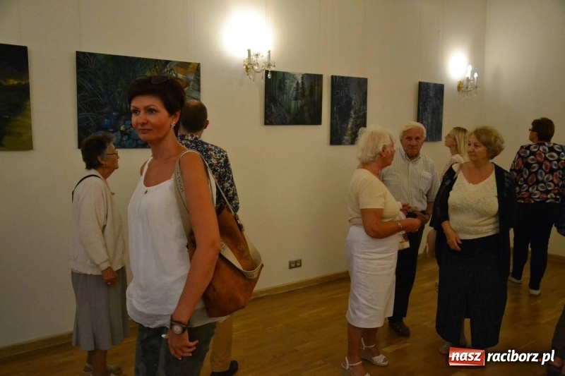 Zdjęcie w galerii na portalu naszraciborz.pl: 13 - wernisaż wystawy Martyny Rejner  wiadomości z regionu