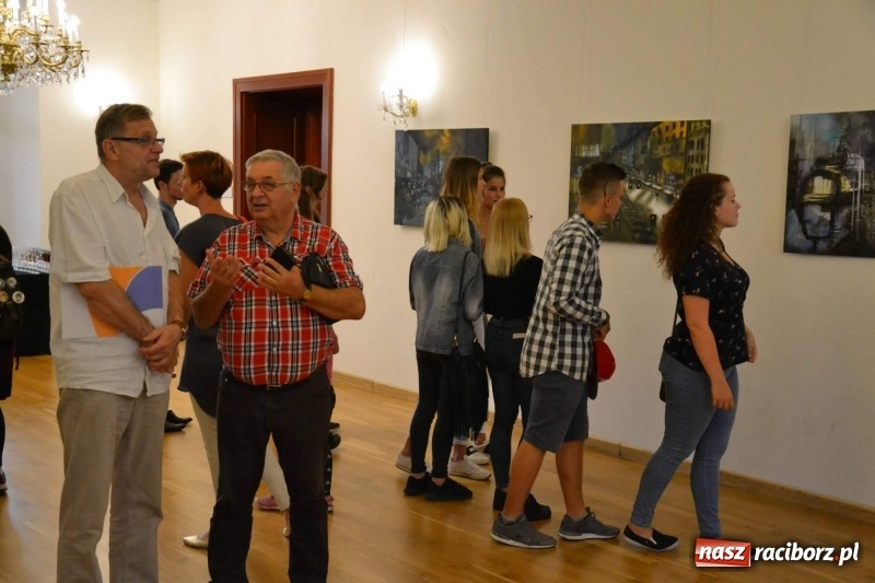 Zdjęcie w galerii na portalu naszraciborz.pl: 13 - wernisaż wystawy Martyny Rejner  wiadomości z regionu