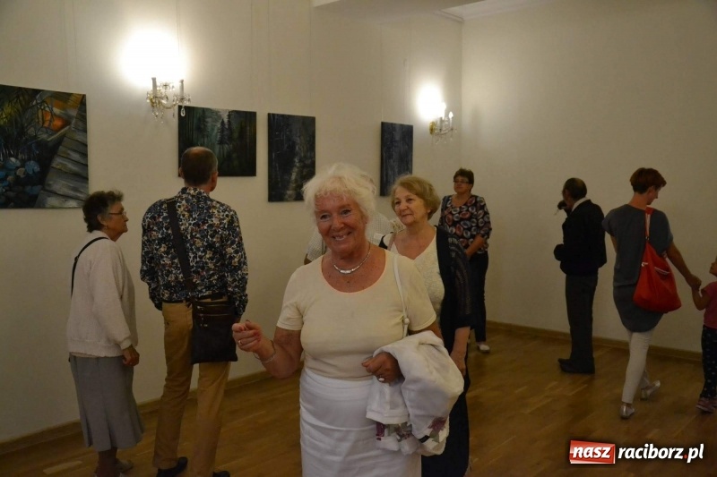 Zdjęcie w galerii na portalu naszraciborz.pl: 13 - wernisaż wystawy Martyny Rejner  wiadomości z regionu
