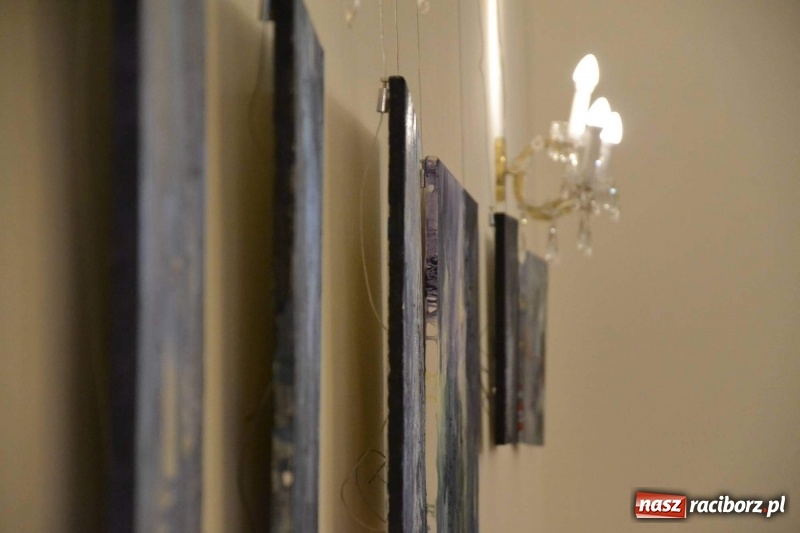 Zdjęcie w galerii na portalu naszraciborz.pl: 13 - wernisaż wystawy Martyny Rejner  wiadomości z regionu
