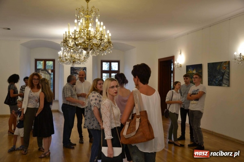 Zdjęcie w galerii na portalu naszraciborz.pl: 13 - wernisaż wystawy Martyny Rejner  wiadomości z regionu