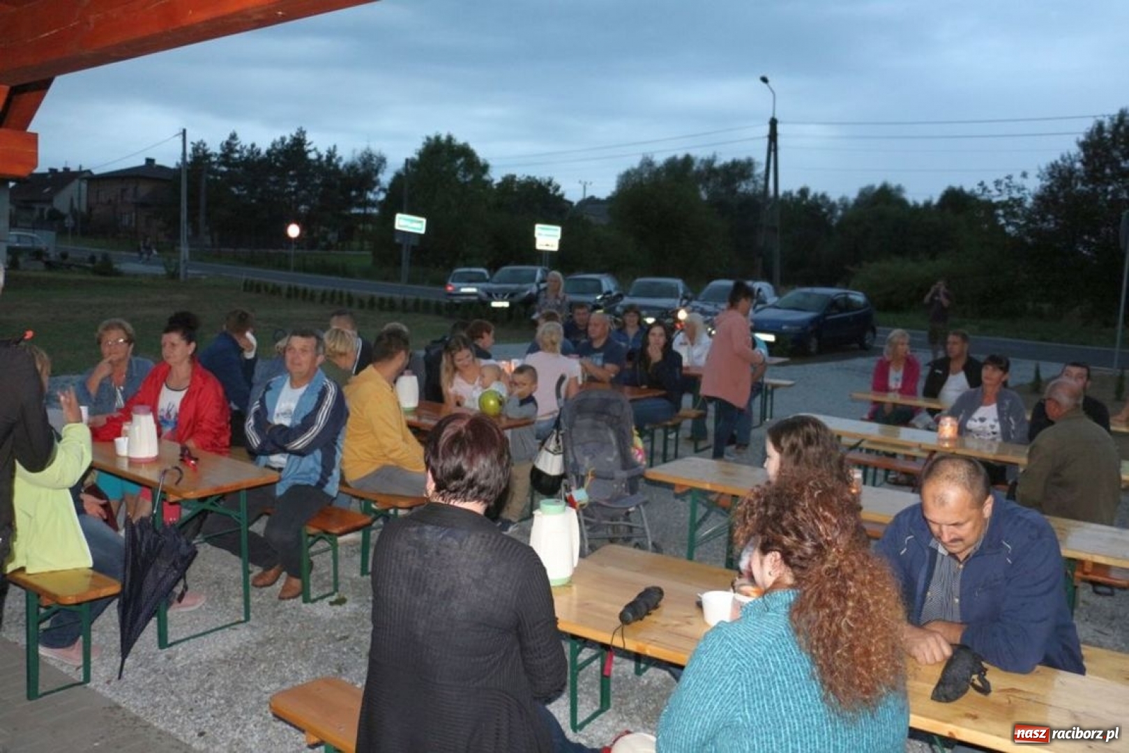 Zdjęcie w galerii na portalu naszraciborz.pl: W Pogrzebieniu otwarto miejsce rekreacyjne  wiadomości z regionu