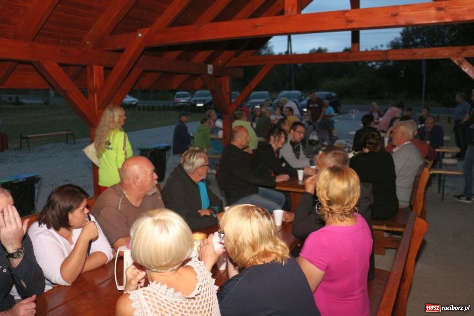 Zdjęcie w galerii na portalu naszraciborz.pl: W Pogrzebieniu otwarto miejsce rekreacyjne  wiadomości z regionu