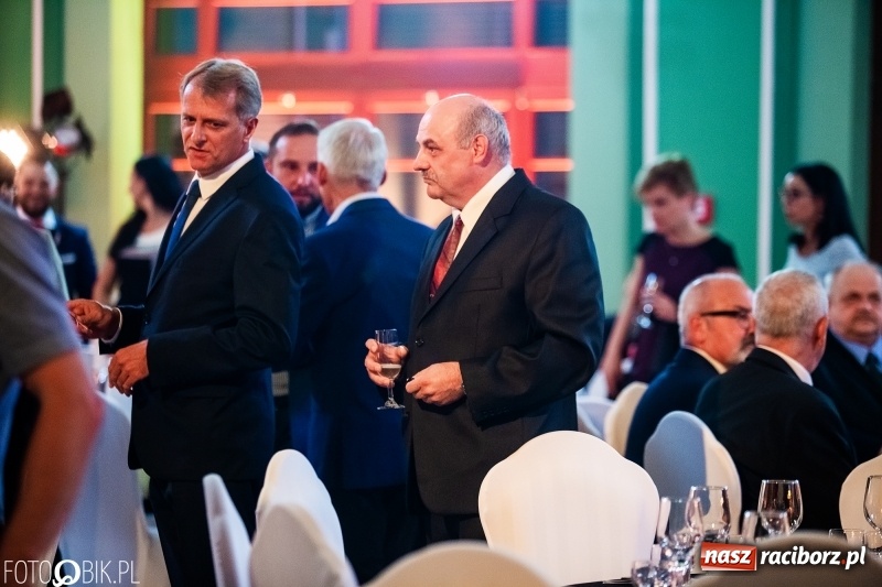 Zdjęcie w galerii na portalu naszraciborz.pl: Gala Energetyka 2018. Rafako świętuje FOTO i WIDEO wiadomości z regionu