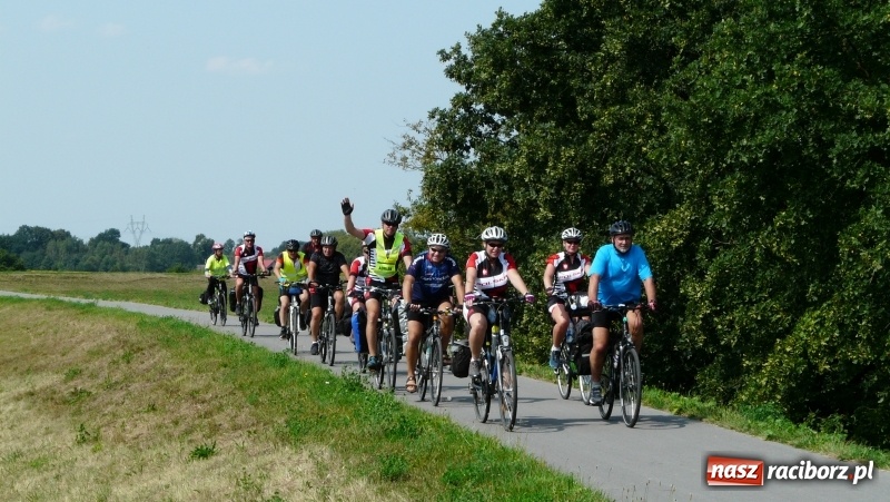 Zdjęcie w galerii na portalu naszraciborz.pl:  Rowerowy Cyprzanów Szlakiem Orlich Gniazd wiadomości z regionu