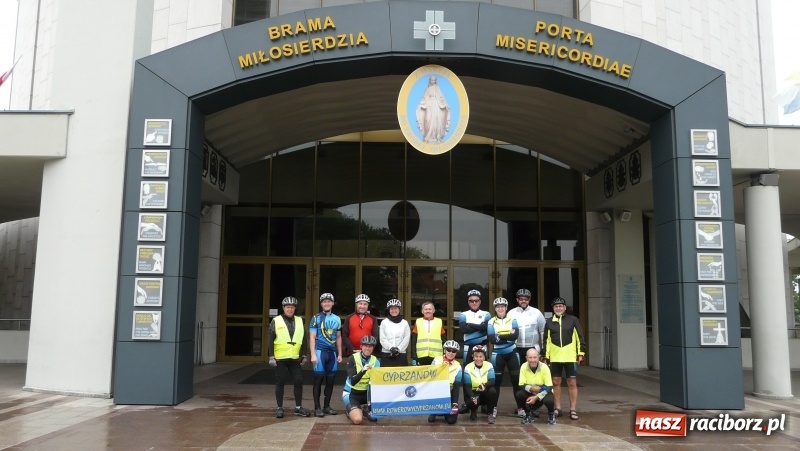 Zdjęcie w galerii na portalu naszraciborz.pl:  Rowerowy Cyprzanów Szlakiem Orlich Gniazd wiadomości z regionu