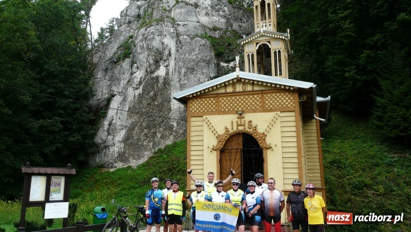 Zdjęcie w galerii na portalu naszraciborz.pl:  Rowerowy Cyprzanów Szlakiem Orlich Gniazd wiadomości z regionu