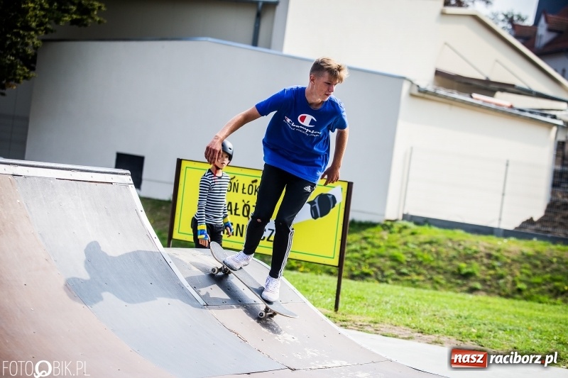Zdjęcie w galerii na portalu naszraciborz.pl: Hit The Rail Jam na skateparku przy Zamkowej wiadomości z regionu