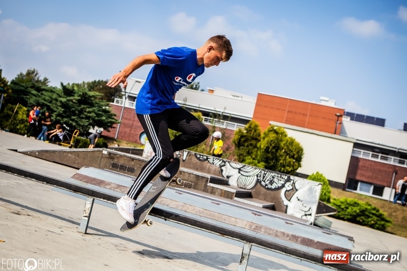 Zdjęcie w galerii na portalu naszraciborz.pl: Hit The Rail Jam na skateparku przy Zamkowej wiadomości z regionu