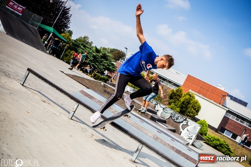 Zdjęcie w galerii na portalu naszraciborz.pl: Hit The Rail Jam na skateparku przy Zamkowej wiadomości z regionu