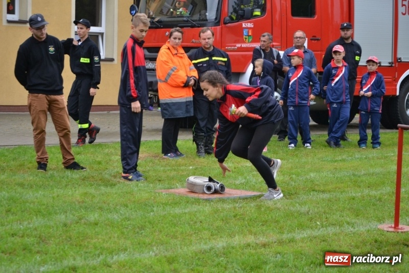 Zdjęcie w galerii na portalu naszraciborz.pl: Młodzi strażacy po raz dwunasty walczyli o Puchar Starosty  wiadomości z regionu