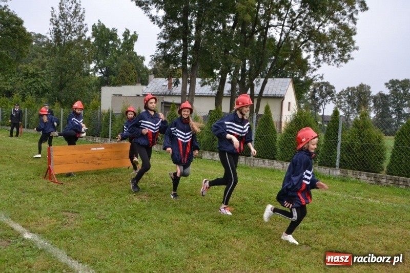 Zdjęcie w galerii na portalu naszraciborz.pl: Młodzi strażacy po raz dwunasty walczyli o Puchar Starosty  wiadomości z regionu